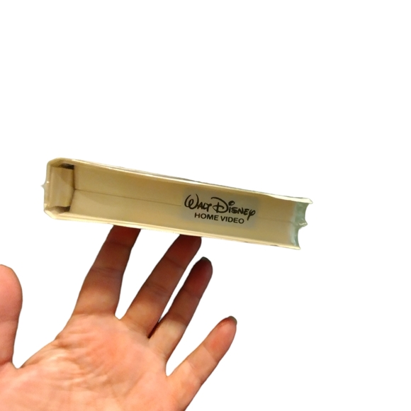 SEALED NWT Walt Disney Masterpiece Pinocchio VHS 1993 - Picture 2 of 5